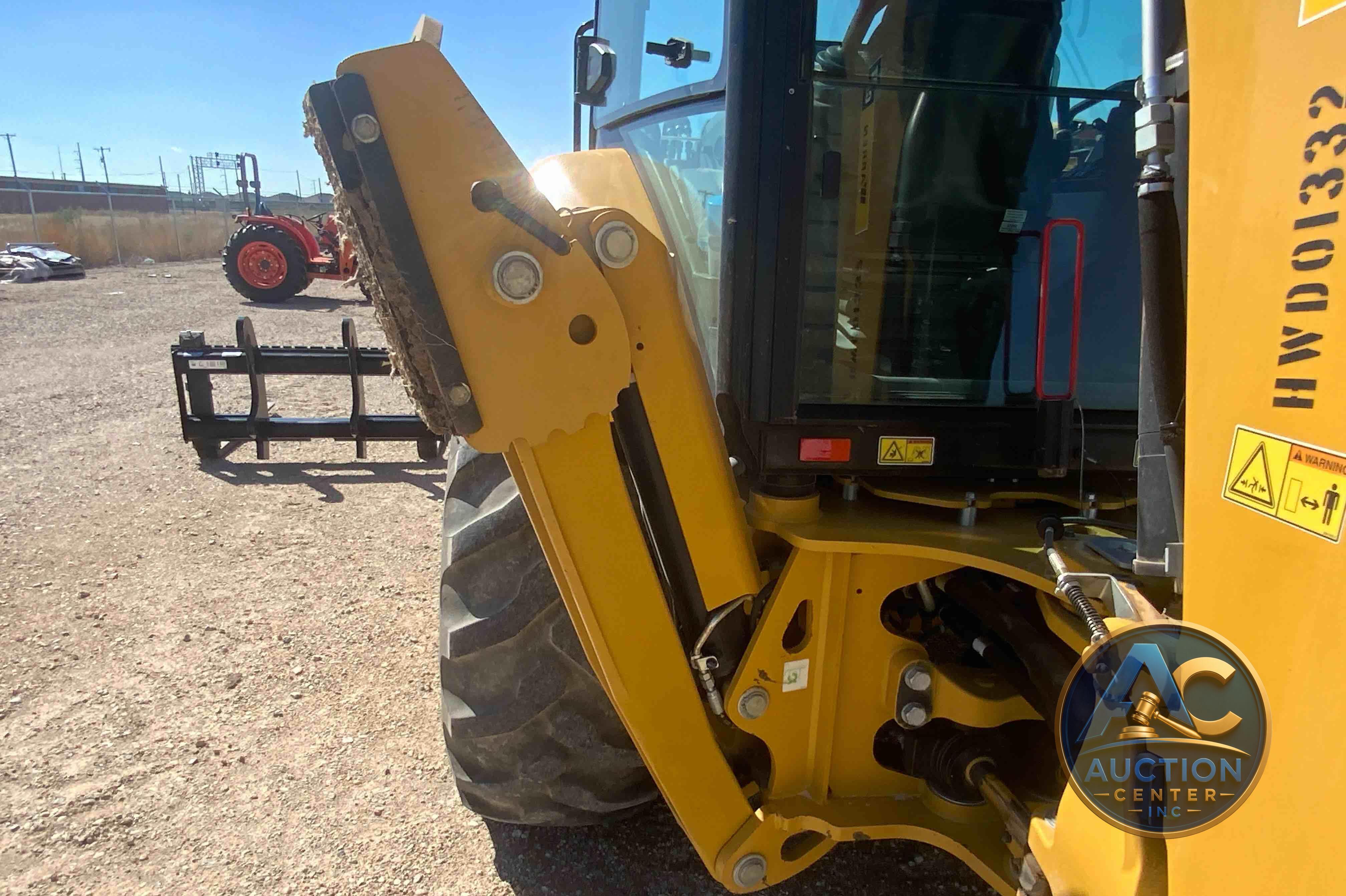 2016 Caterpillar 420F2 IT