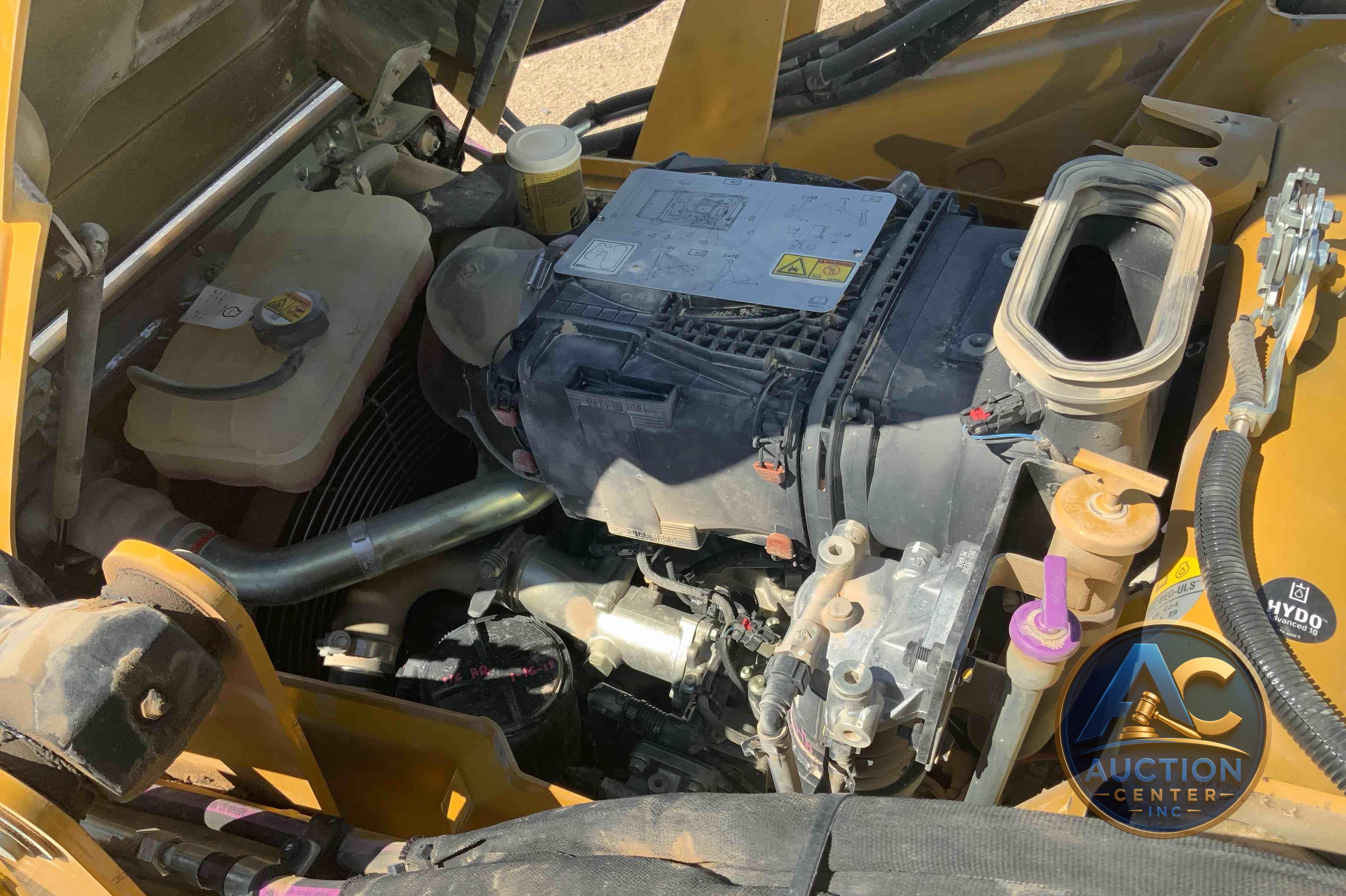 2016 Caterpillar 420F2 IT