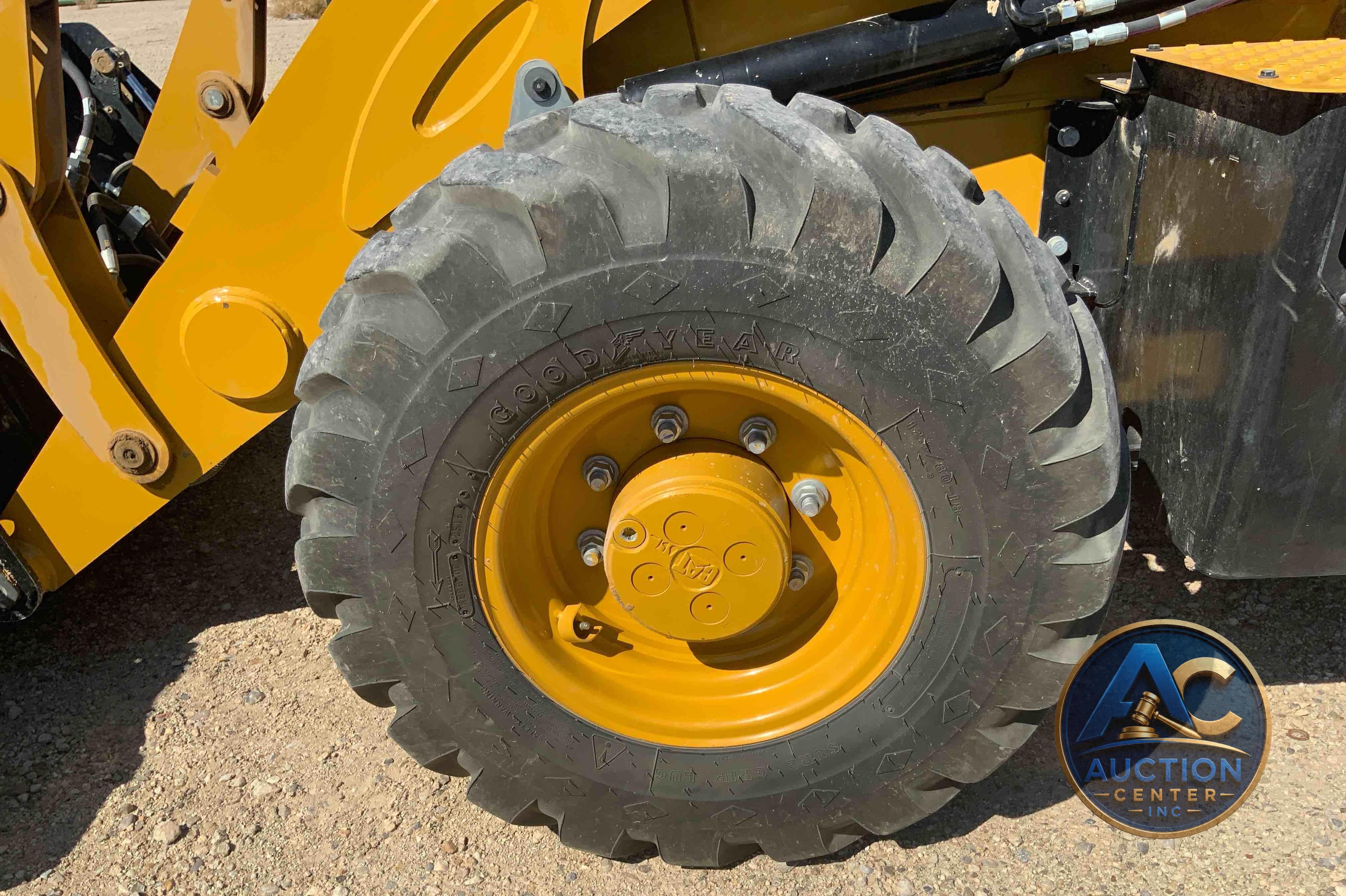 2016 Caterpillar 420F2 IT