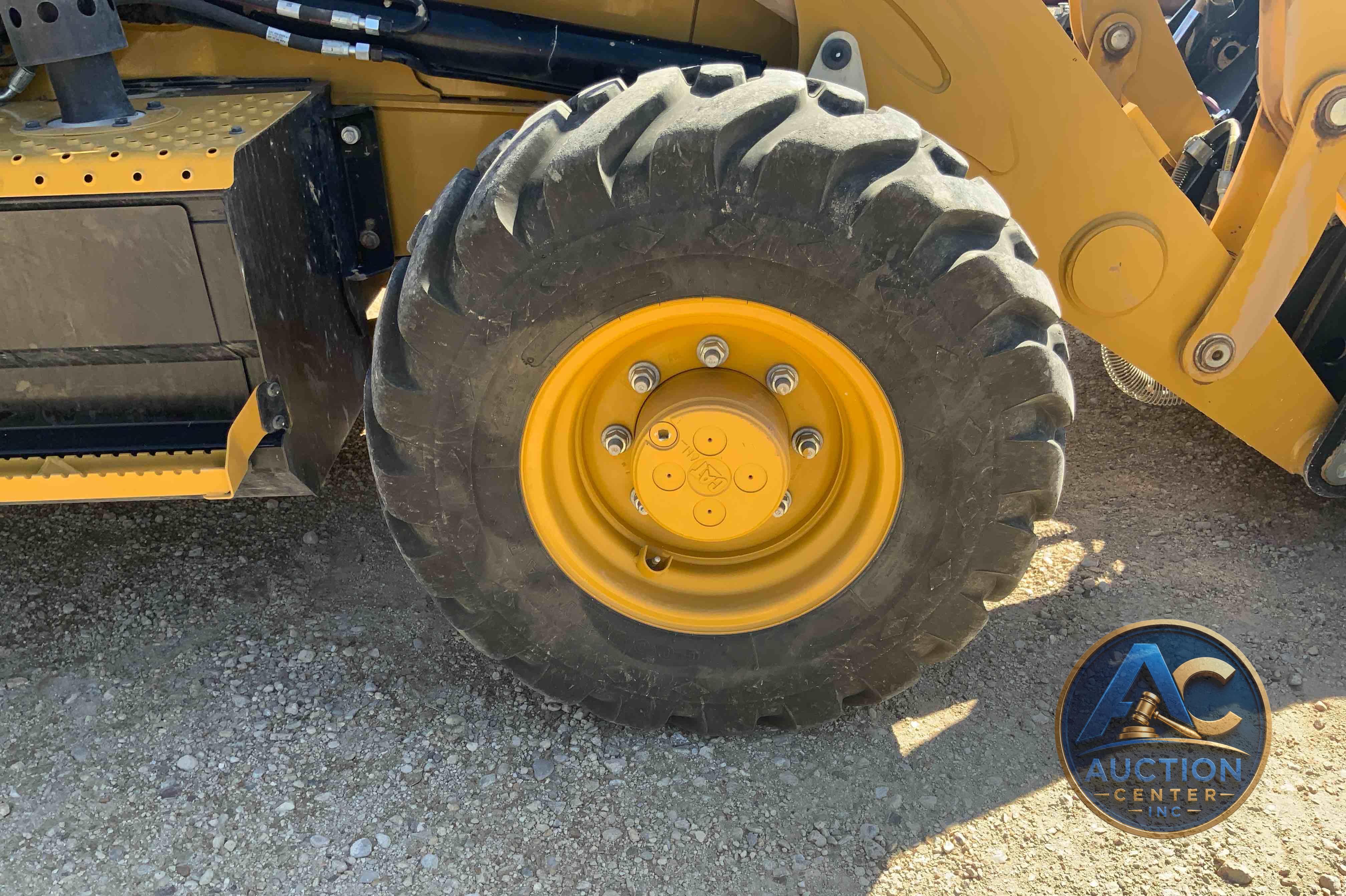 2016 Caterpillar 420F2 IT