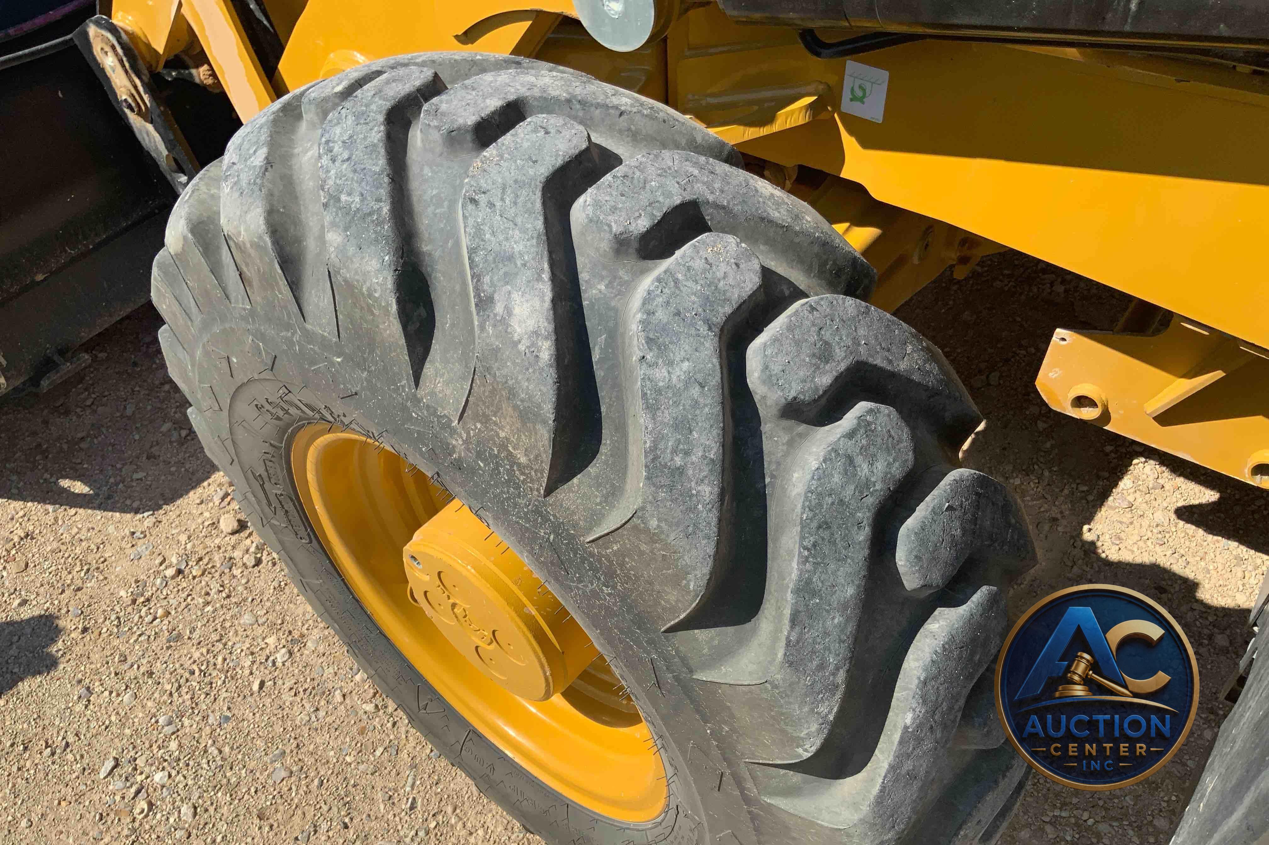 2016 Caterpillar 420F2 IT