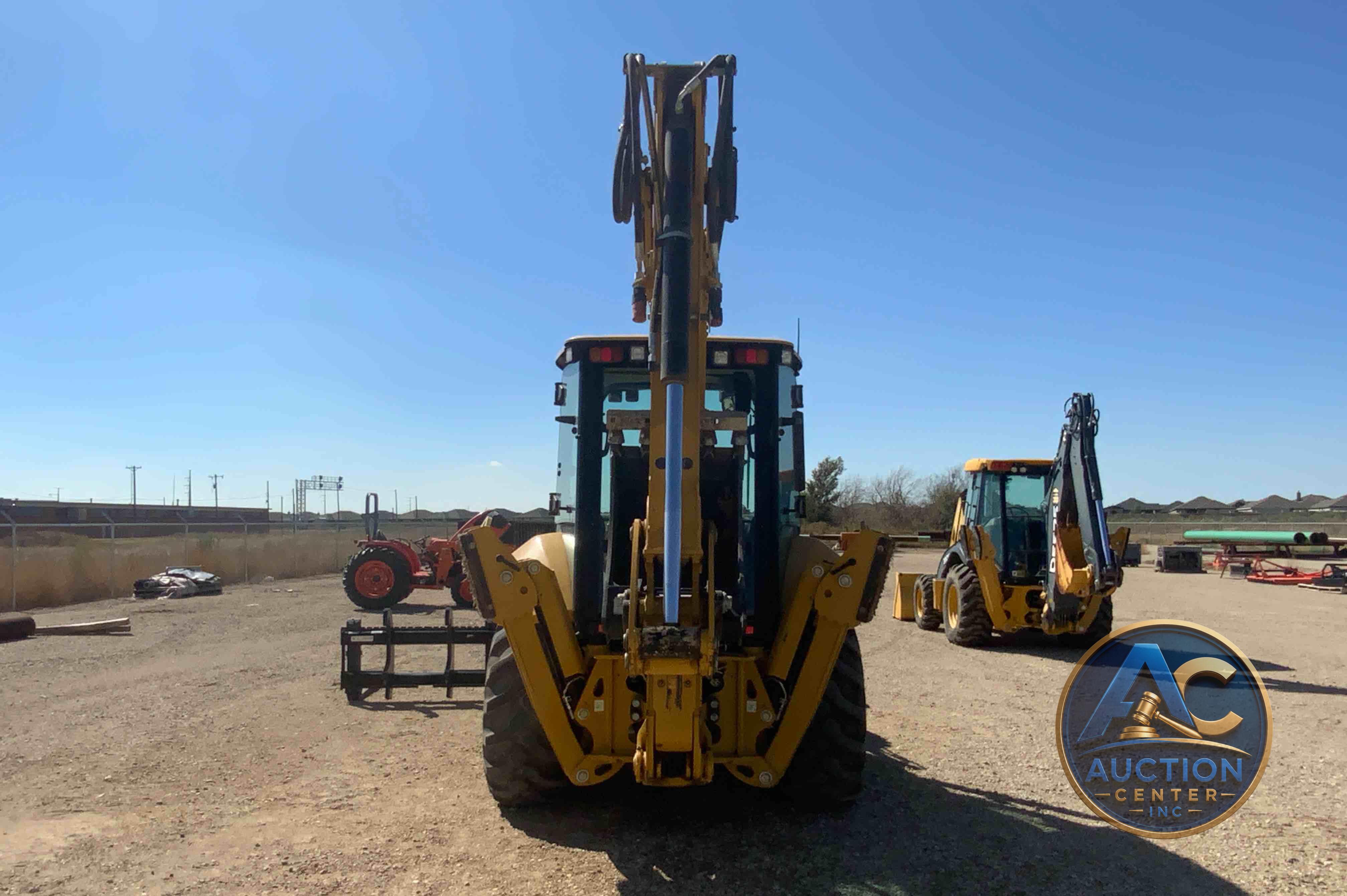 2016 Caterpillar 420F2 IT