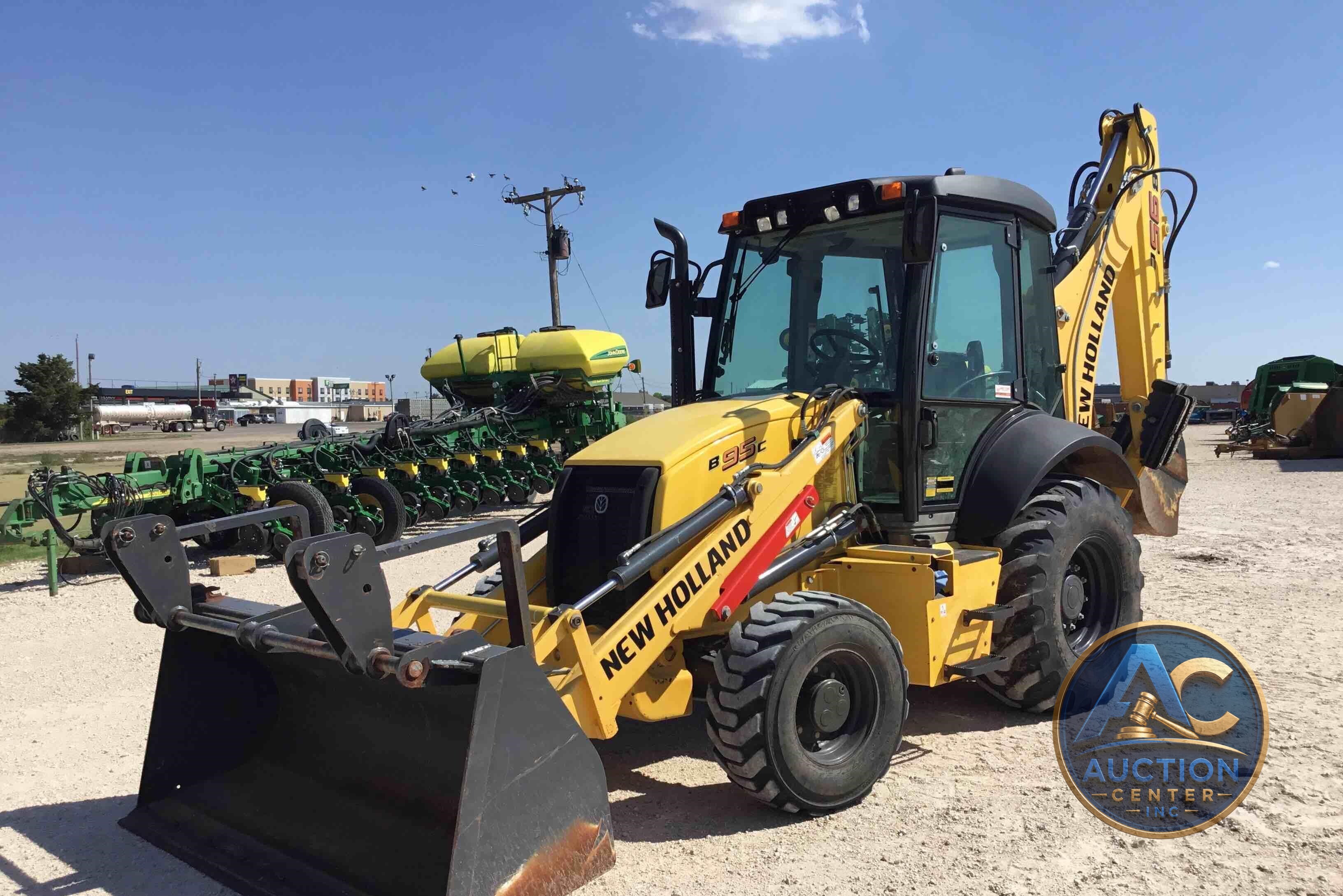 2020 New Holland B95C