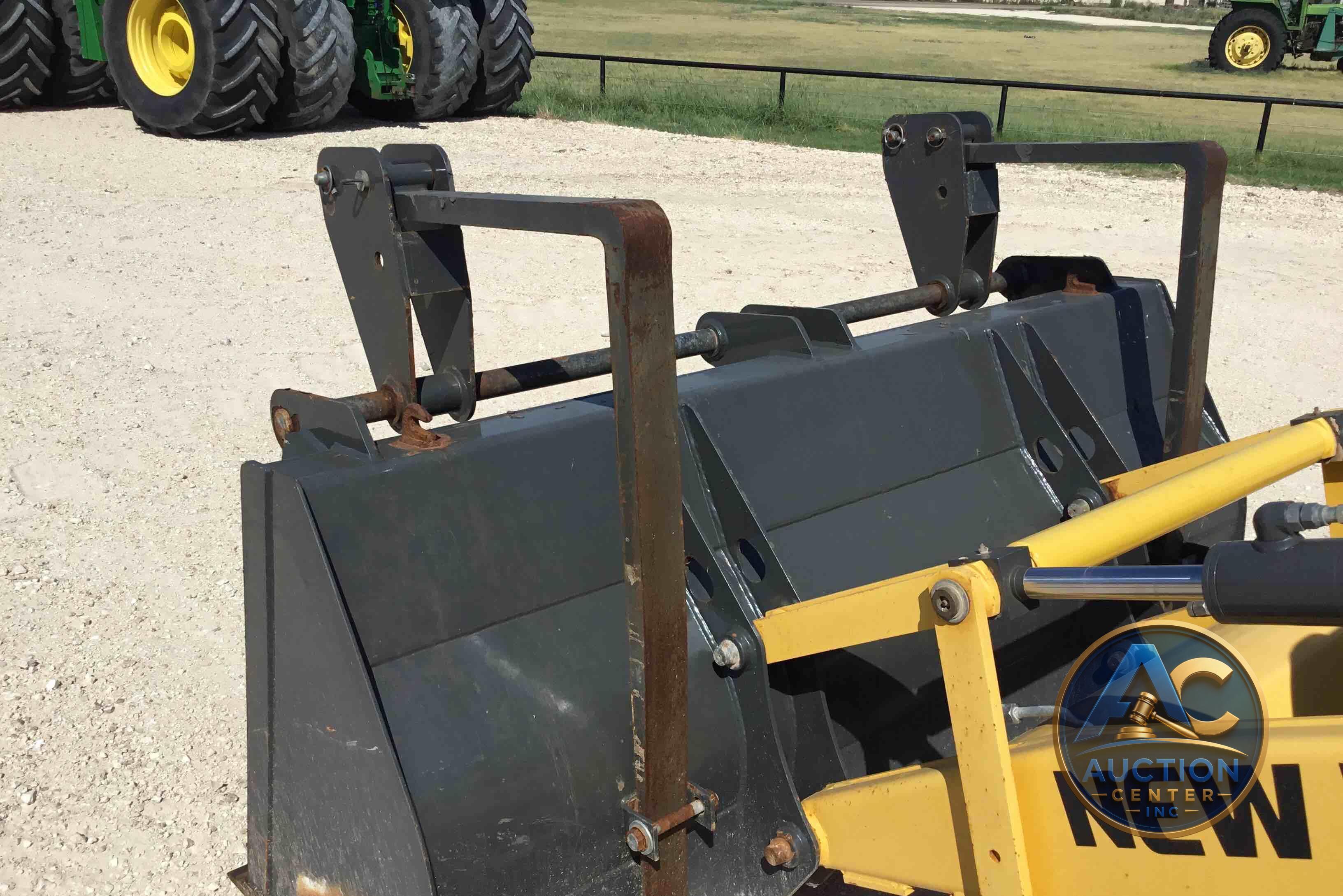 2020 New Holland B95C
