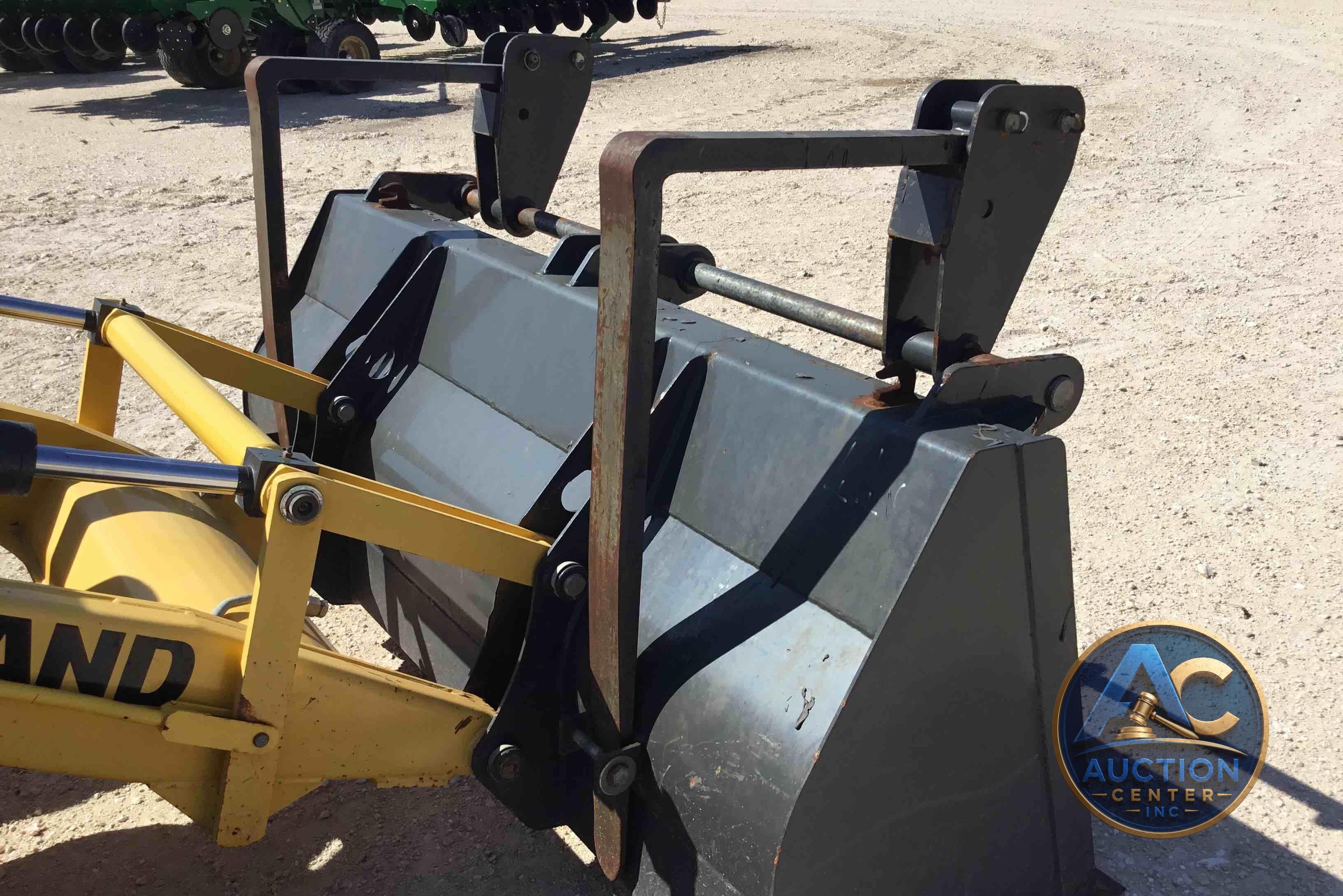2020 New Holland B95C