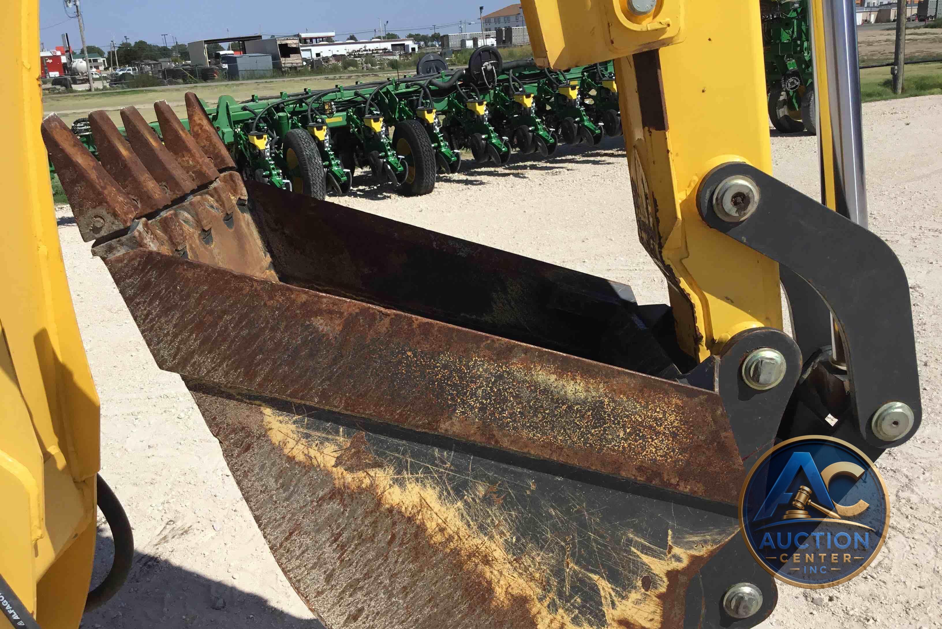 2020 New Holland B95C