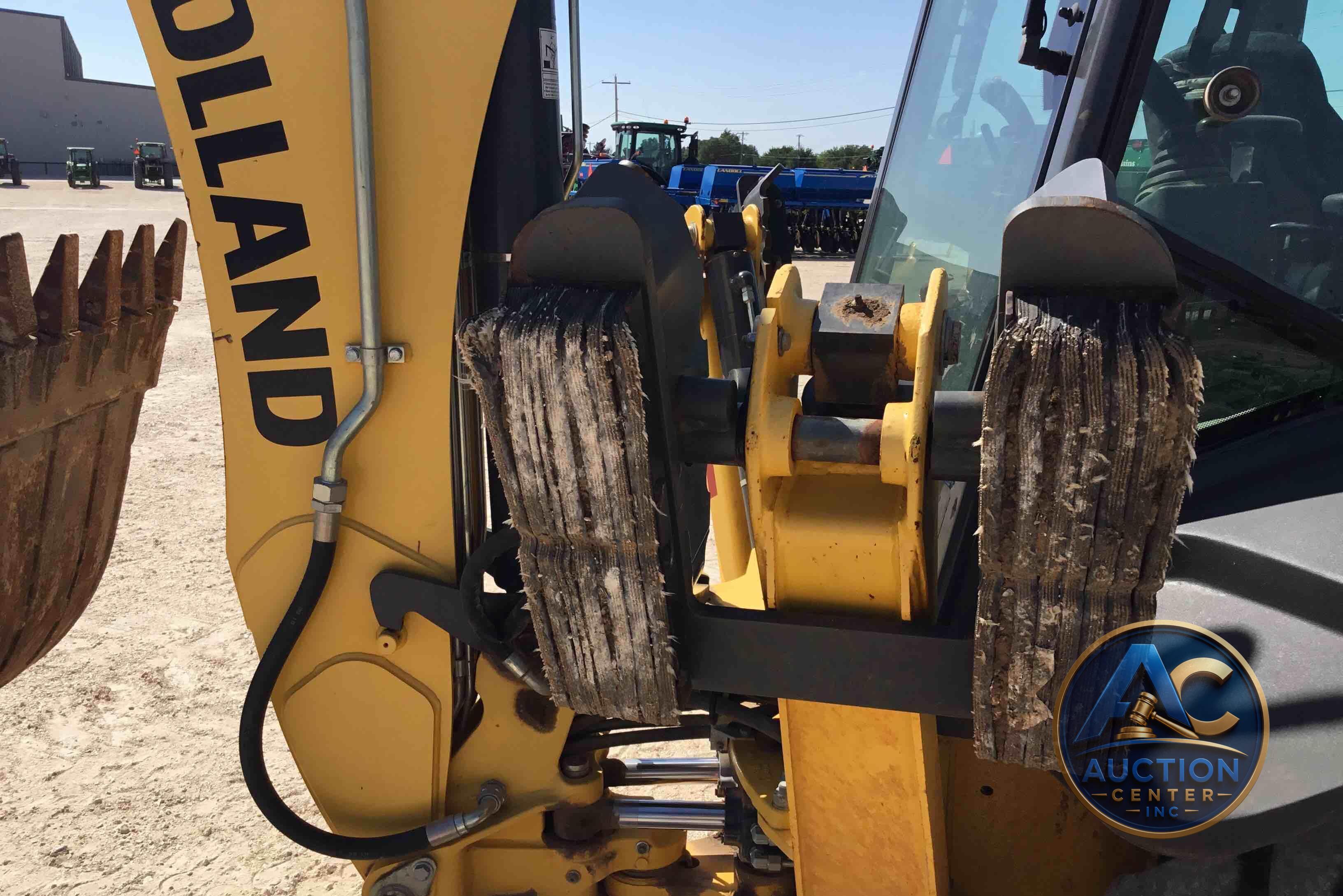 2020 New Holland B95C