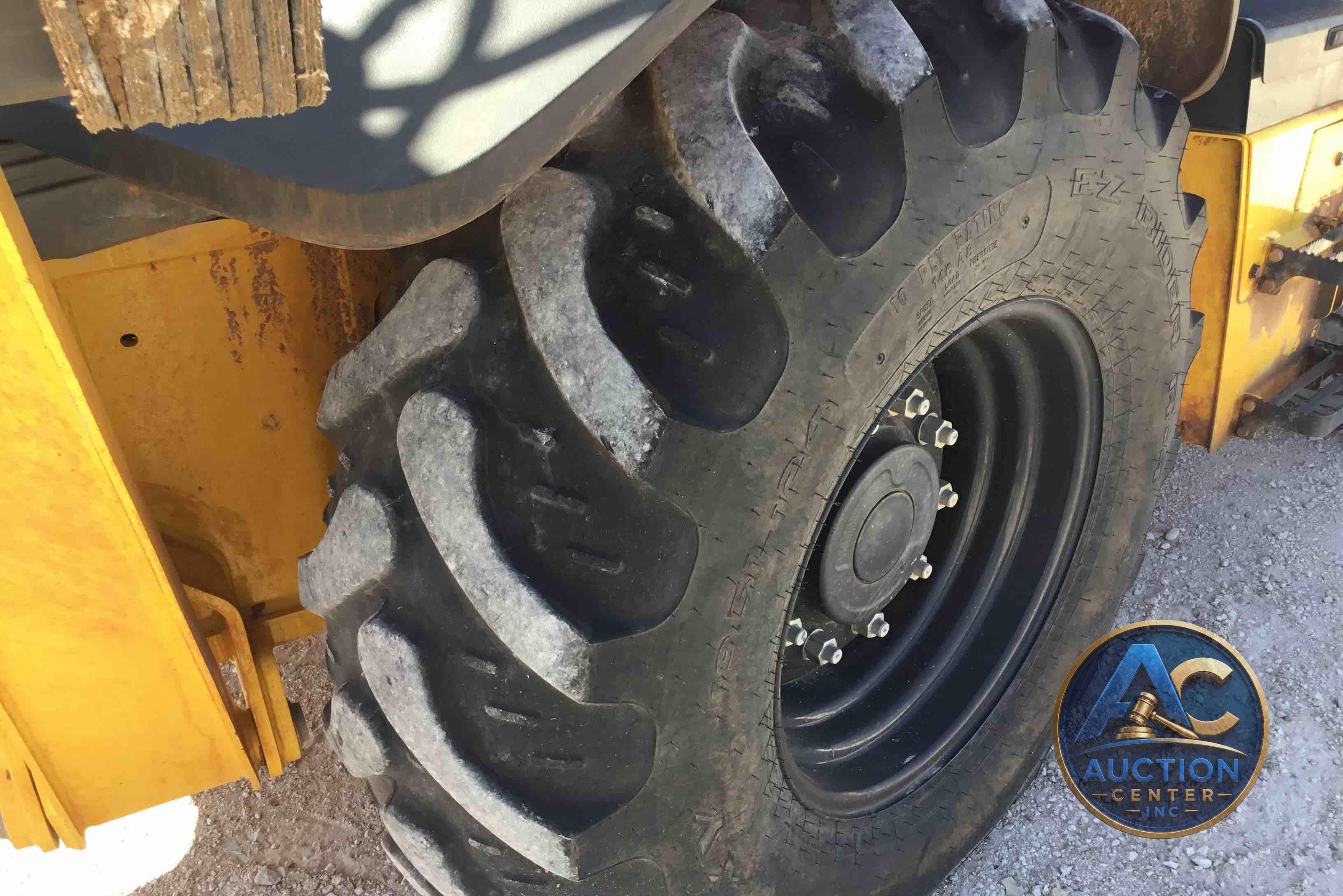 2020 New Holland B95C