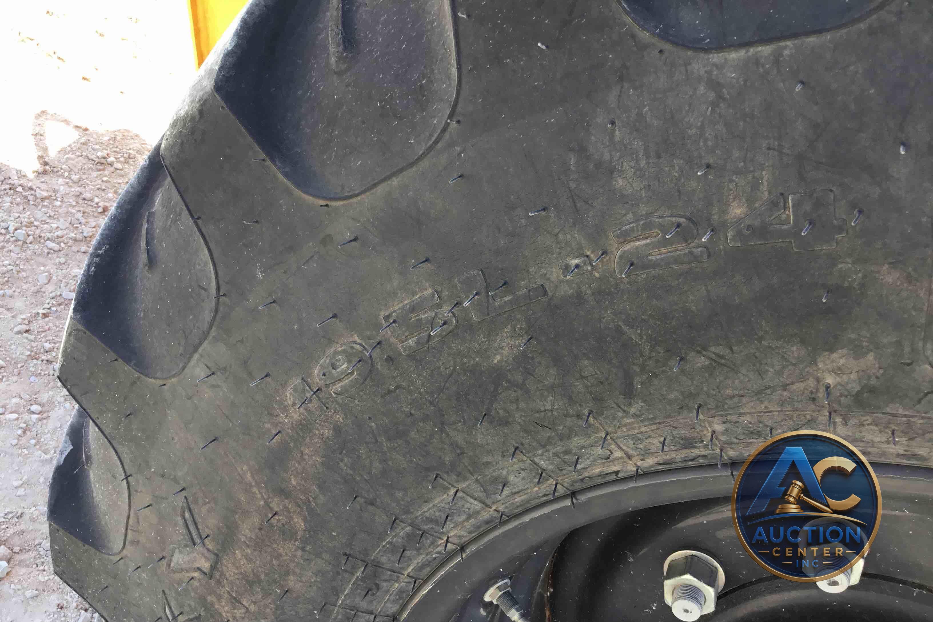 2020 New Holland B95C