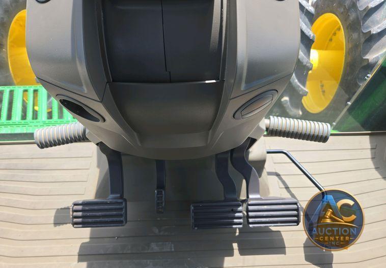 2021 John Deere 8R340