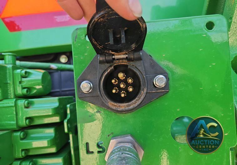2022 John Deere 8R410 MFWD