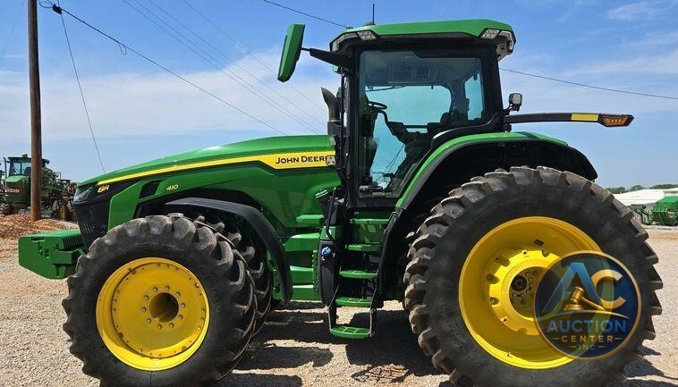 2022 John Deere 8R410 MFWD