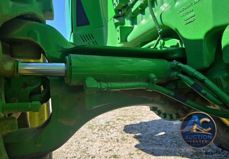 2012 John Deere 8285R MFWD tractor