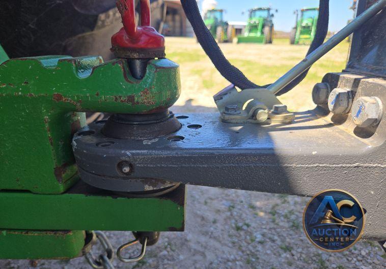 2012 John Deere 8285R MFWD tractor