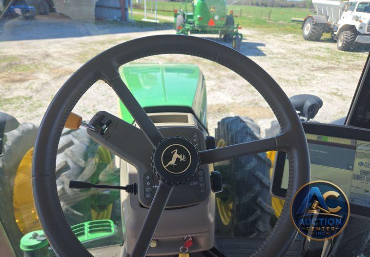 2012 John Deere 8285R MFWD tractor