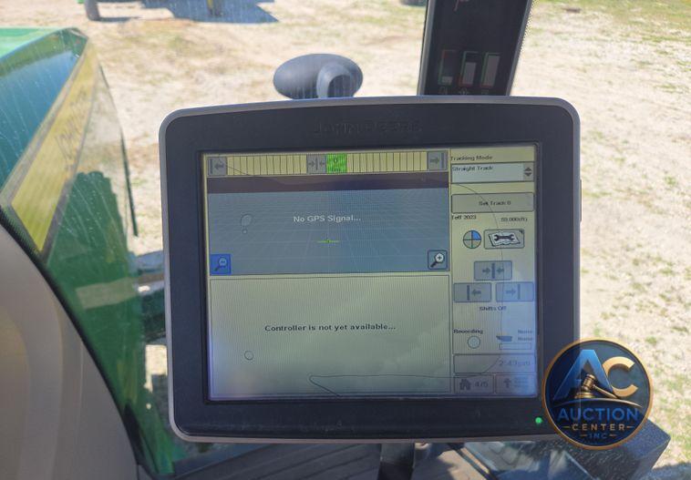 2012 John Deere 8285R MFWD tractor