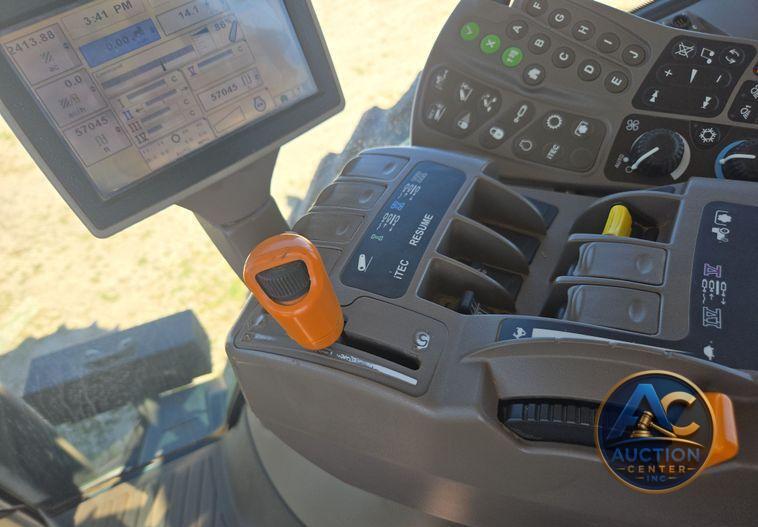2012 John Deere 8285R MFWD tractor