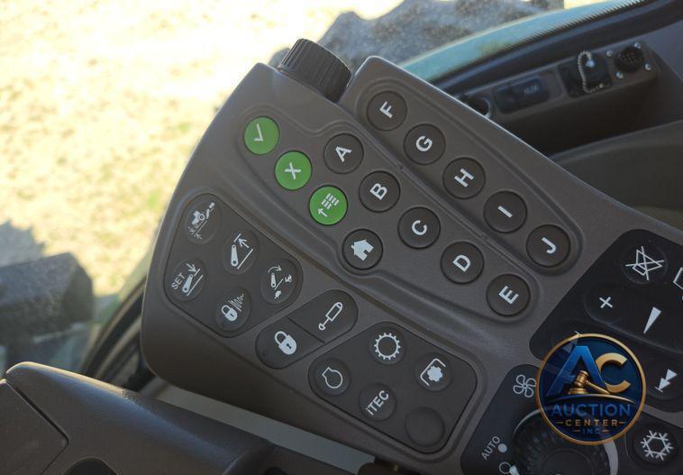 2012 John Deere 8285R MFWD tractor