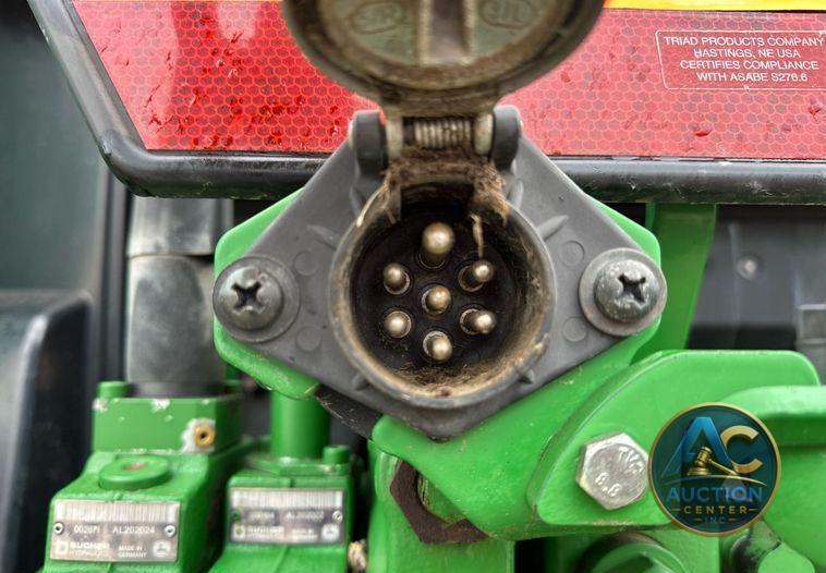 2010 John Deere 7330 MFWD tractor