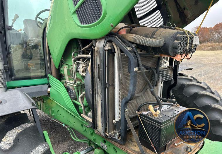 2010 John Deere 7330 MFWD tractor