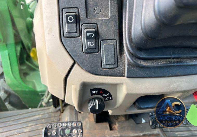 2014 John Deere 6140D MFWD tractor