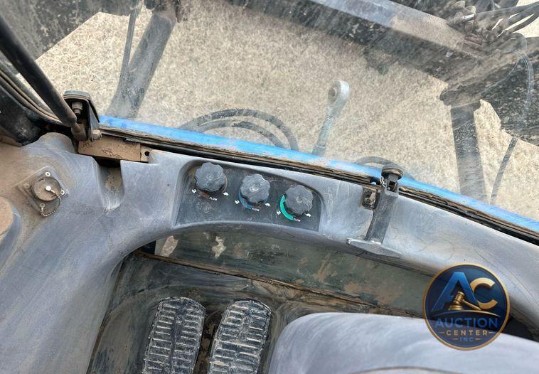 2012 New Holland TV6070 bi-directional tractor