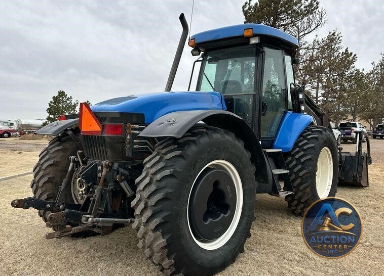 2012 New Holland TV6070 bi-directional tractor