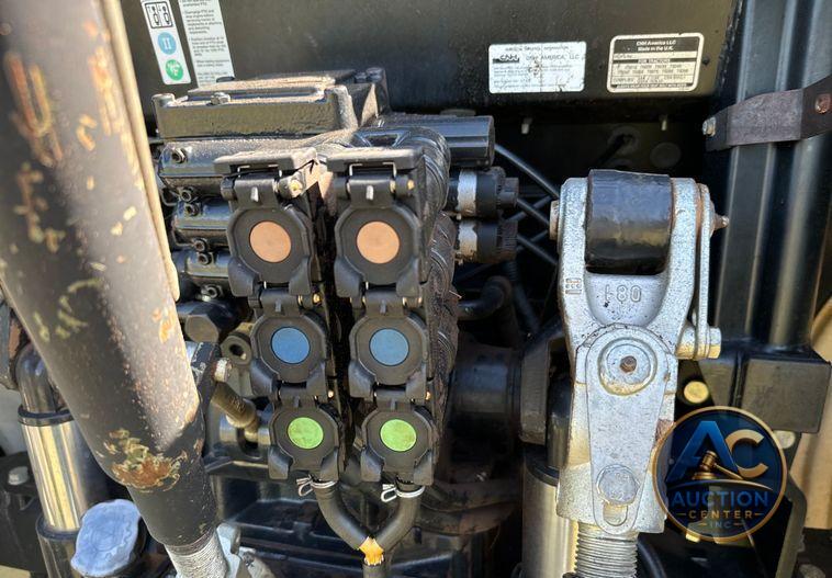 2013 New Holland T6050ZC