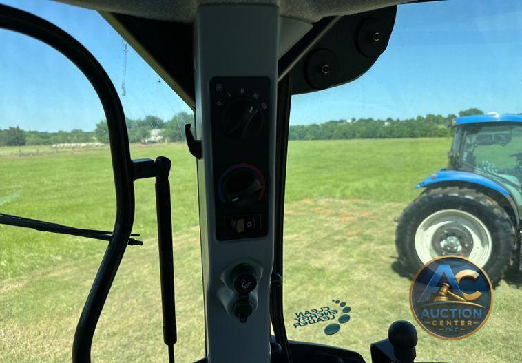 2013 New Holland T6050ZC