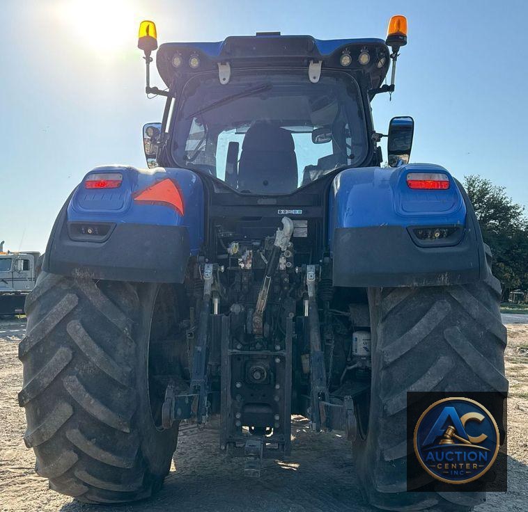 2016 New Holland T7.290 MFWD tractor