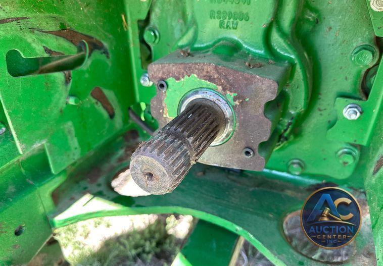 2017 John Deere 8295R MFWD tractor