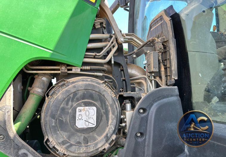 2017 John Deere 8295R MFWD tractor