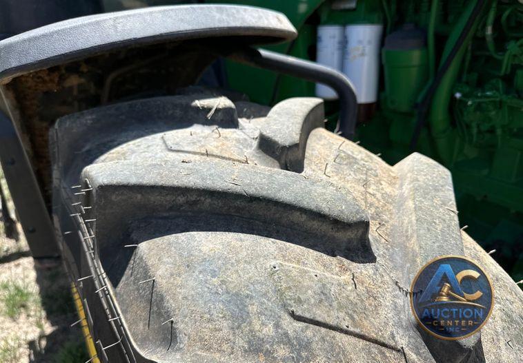 2017 John Deere 8295R MFWD tractor