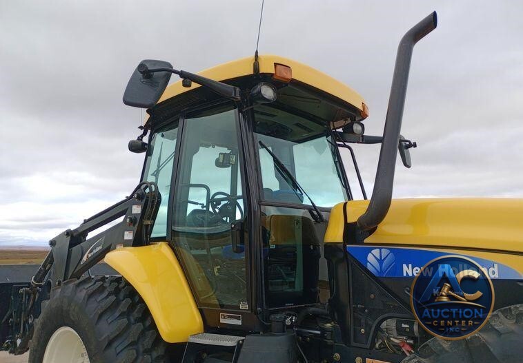 2014 New Holland TV6070 bi-directional tractor