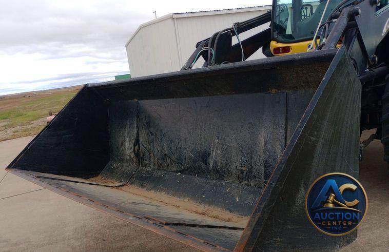 2014 New Holland TV6070 bi-directional tractor