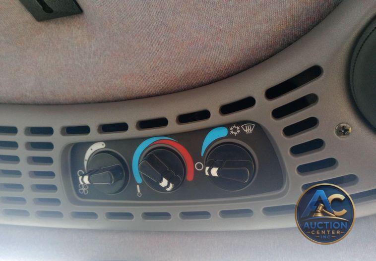 2014 New Holland TV6070 bi-directional tractor