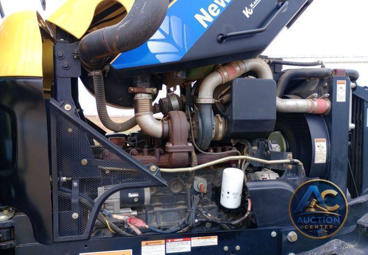 2014 New Holland TV6070 bi-directional tractor