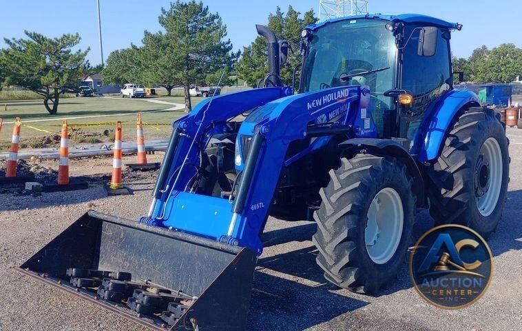 2019 New Holland Powerstar 100 MFWD tractor