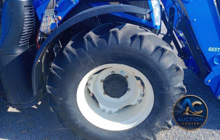 2019 New Holland Powerstar 100 MFWD tractor