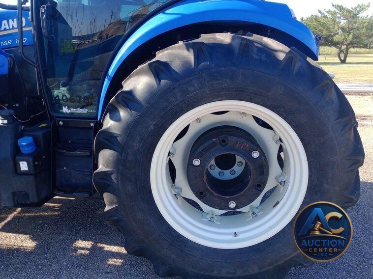 2019 New Holland Powerstar 100 MFWD tractor