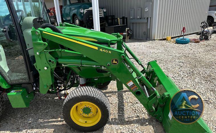 2022 John Deere  4066R MFWD tractor