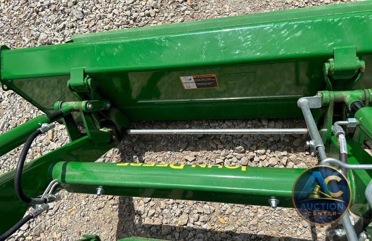 2022 John Deere  4066R MFWD tractor