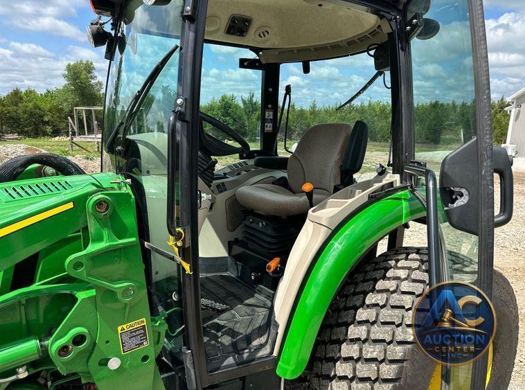 2022 John Deere  4066R MFWD tractor