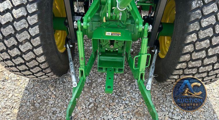 2022 John Deere  4066R MFWD tractor