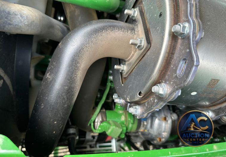2022 John Deere  4066R MFWD tractor