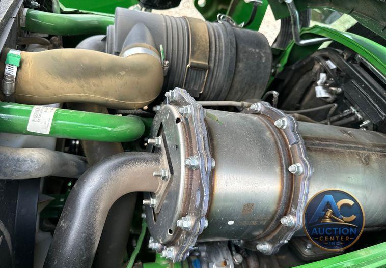 2022 John Deere  4066R MFWD tractor
