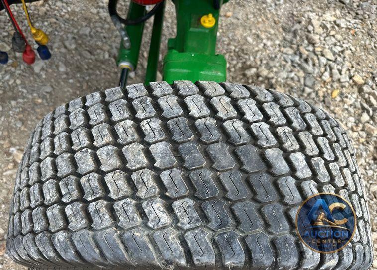 2022 John Deere  4066R MFWD tractor