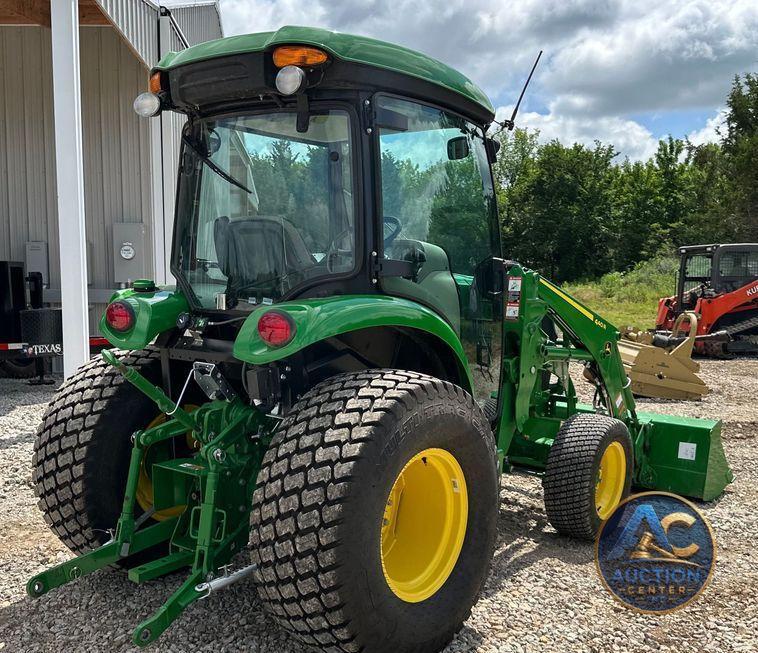 2022 John Deere  4066R MFWD tractor