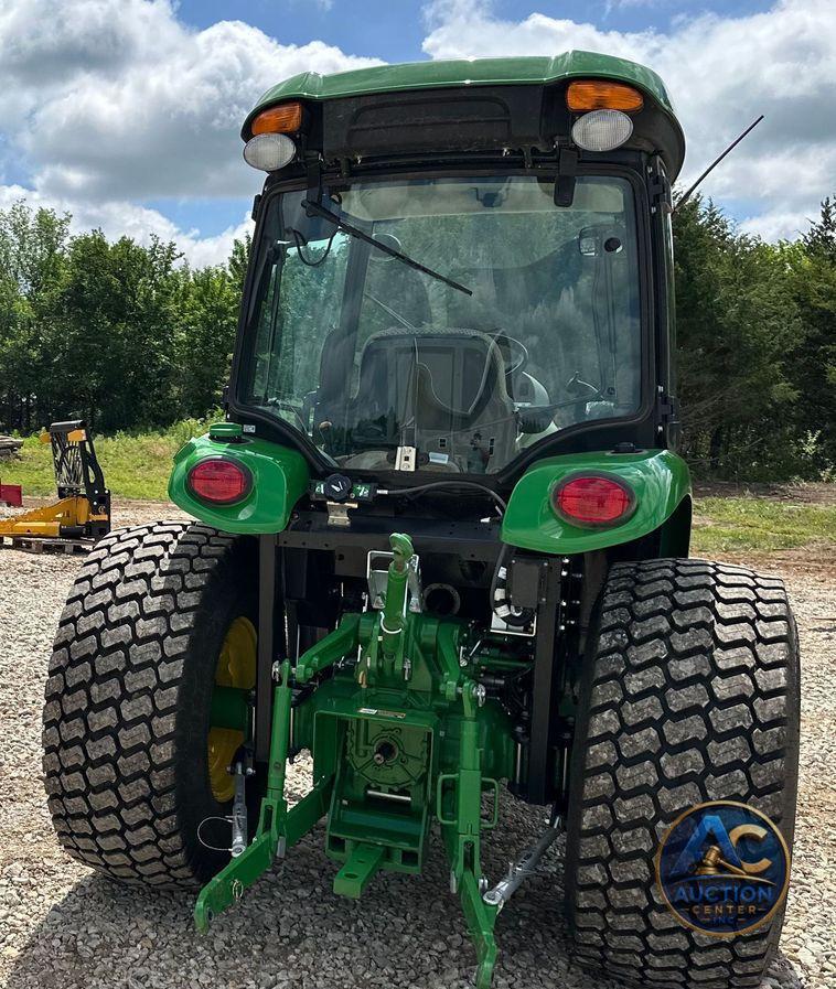 2022 John Deere  4066R MFWD tractor