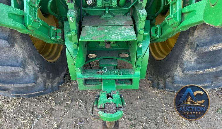 2016 John Deere 8370R MFWD tractor
